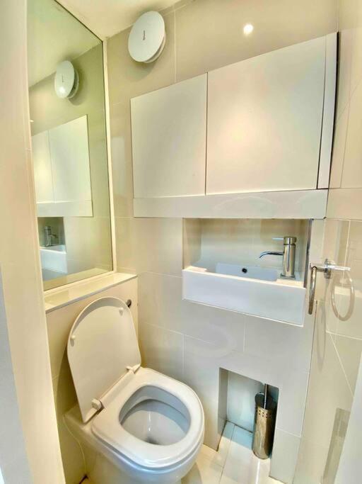 2Bdr Modern Apartment In Hammersmith West London Exteriör bild