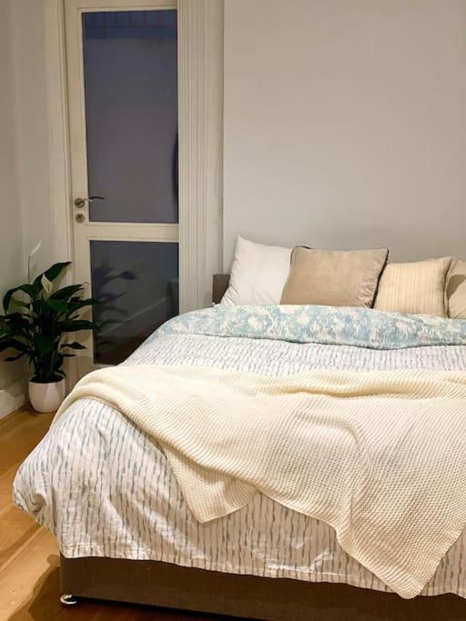2Bdr Modern Apartment In Hammersmith West London Exteriör bild